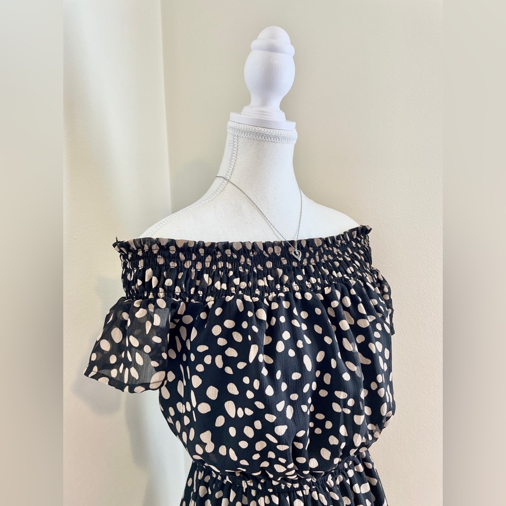 |Francesca’s| Women’s Madilyn Romper - Picture 4 of 7